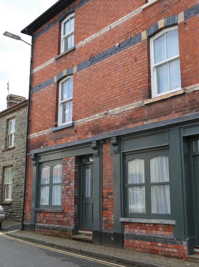 2 Bell Street Apartment Talgarth Exterior photo