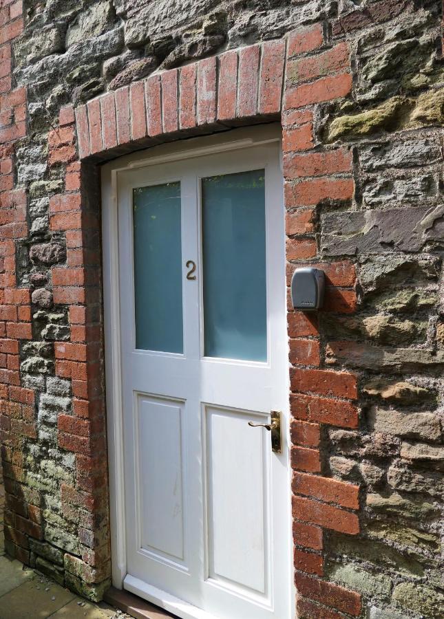2 Bell Street Apartment Talgarth Exterior photo